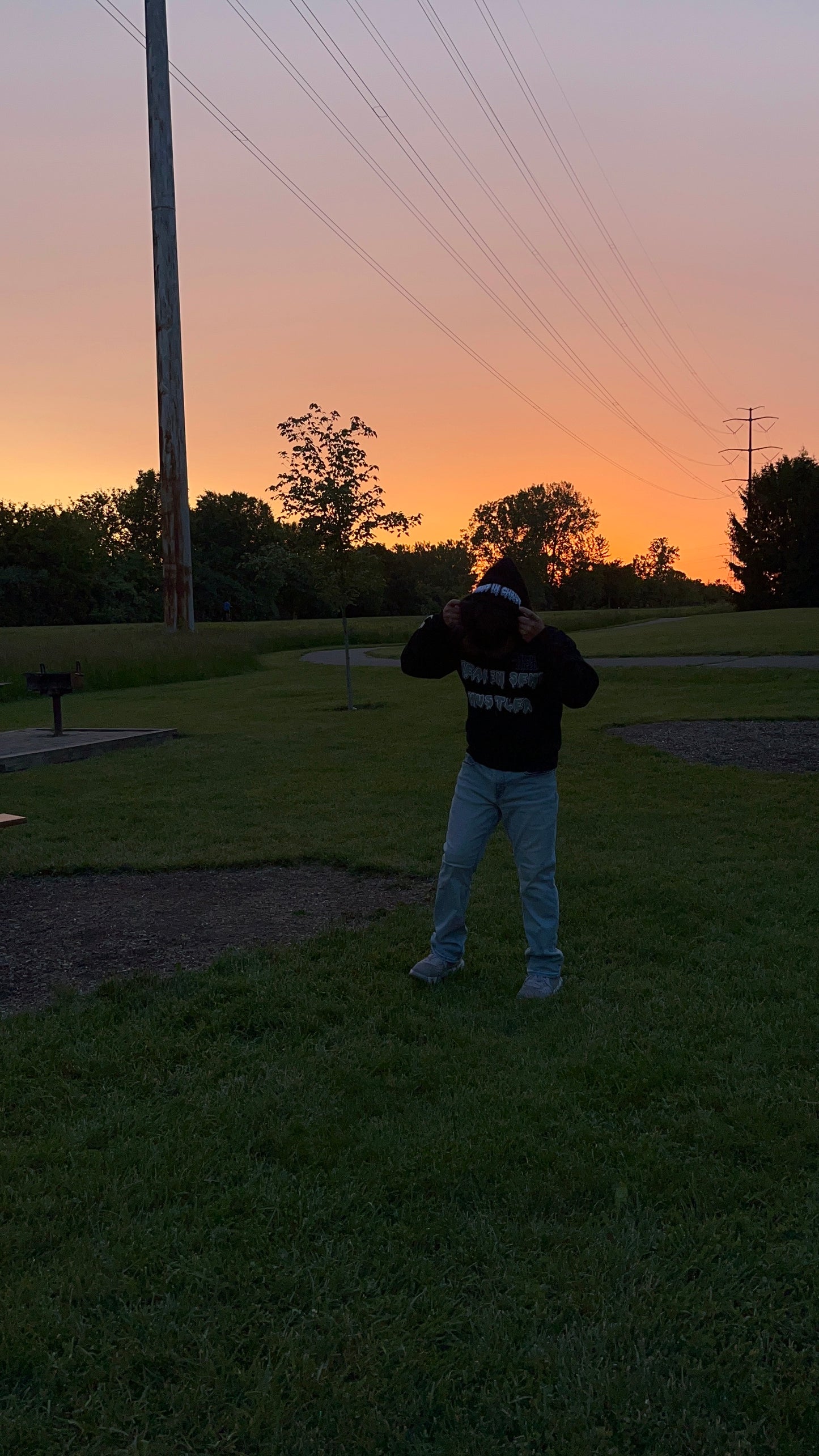 Heaven sent hustlers 💎 LIMITED [Size Medium]